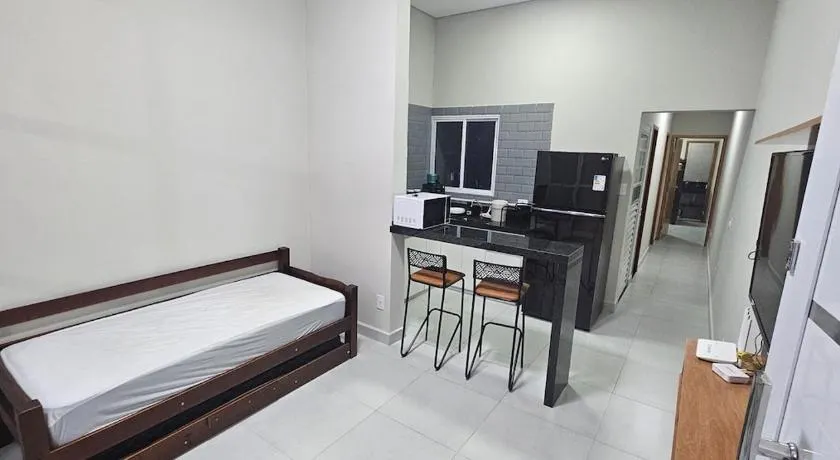 Rede Urbana | Casa 2 Quartos, Ar, Garagem | Até 8 pessoas - Image 1