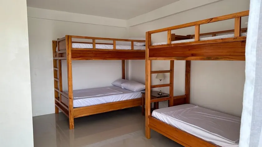 M mansion Barkada room - Image 1