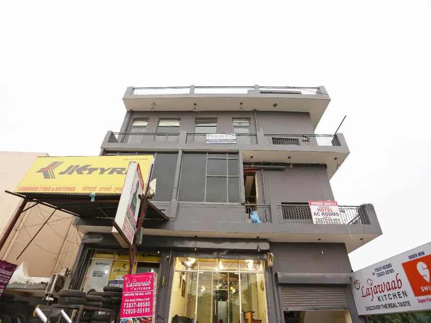 Hotel O AK Residency - Image 1