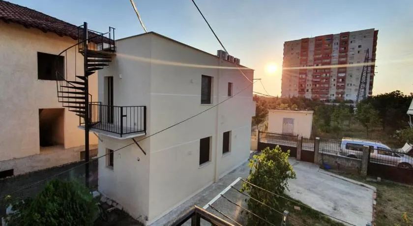 ALIKO's peaceful house, close to bus terminal - Image 1