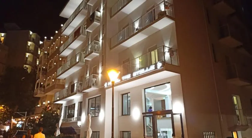 Hotel Tre Stelle Gabicce Mare - Image 1