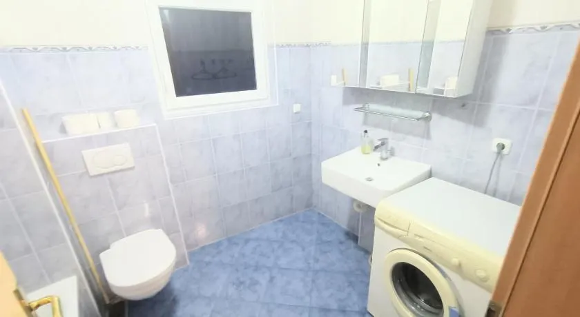 Haus15T - Image 1