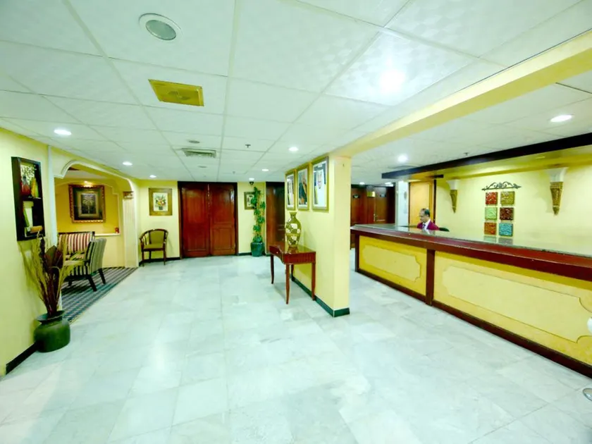 Al Iqbal Hotel - Image 1