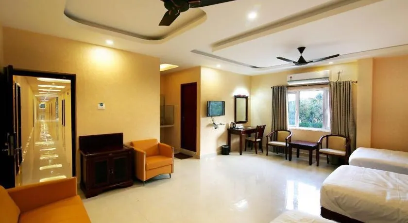RB GRAND RESIDENCY - Image 1