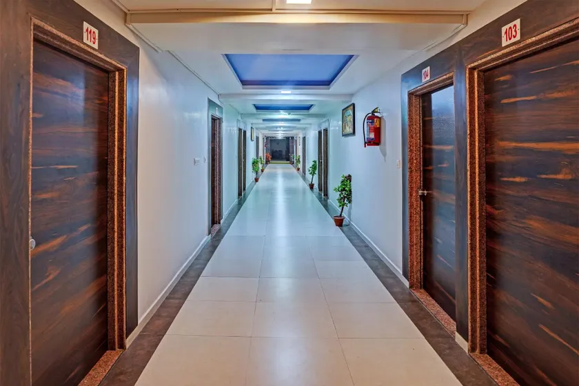 Hotel O Apollo - Image 1