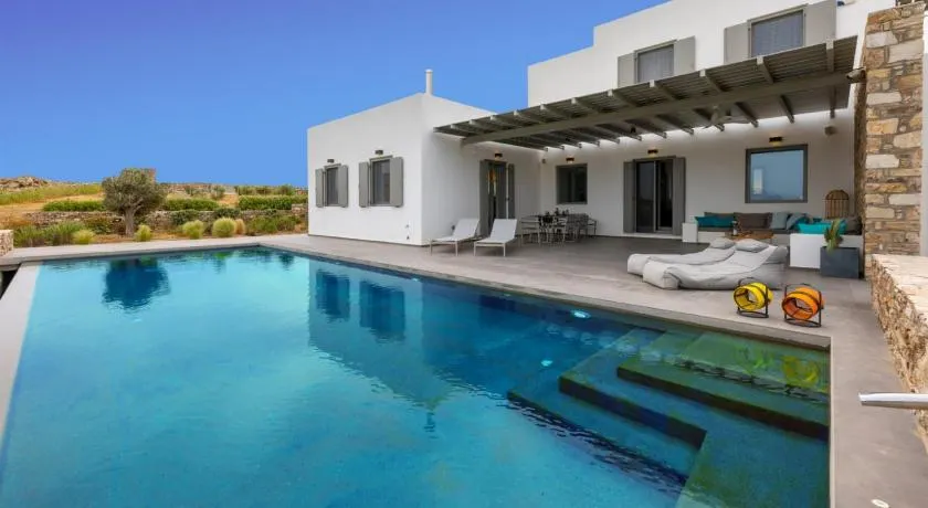 Villa Cactilia in Punda Beach Paros for 8 with private pool - Image 1