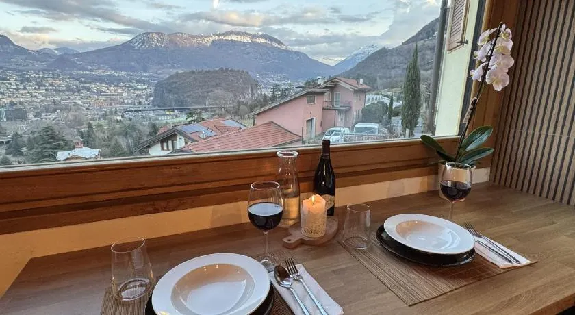 Trento panoramic hill house - with free parking - Image 1