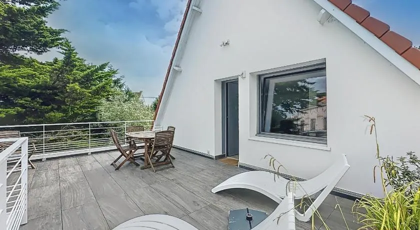 La Terrasse : 1er étage villa proche plage - Image 1