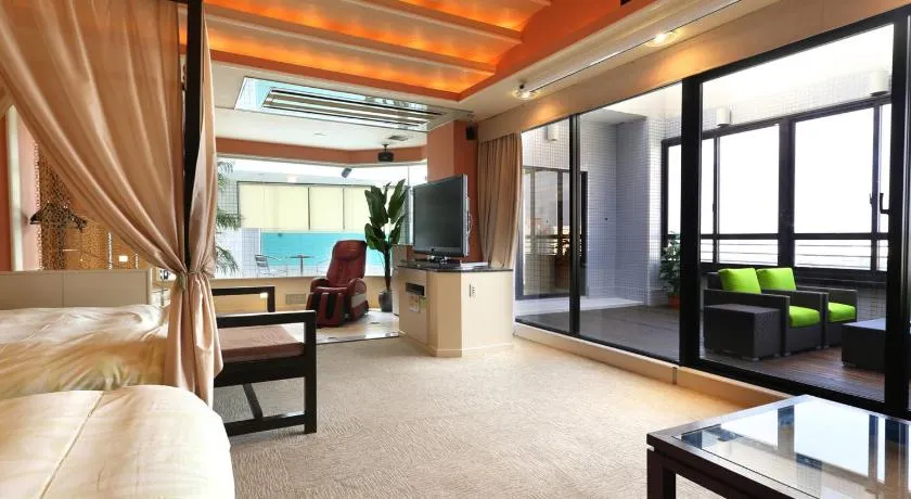G HOTEL 一宮 -Hotel & Resorts- - Image 1
