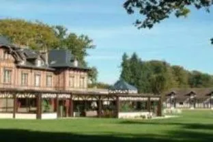 Le Pavillon De Gouffern - Image 1