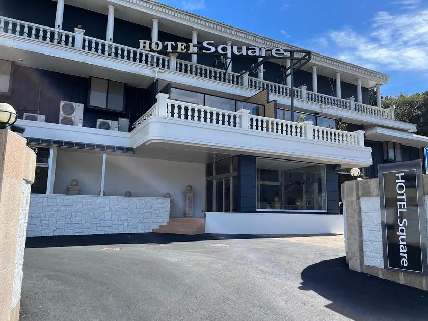 Hotel Square FujiGotemba - Image 1