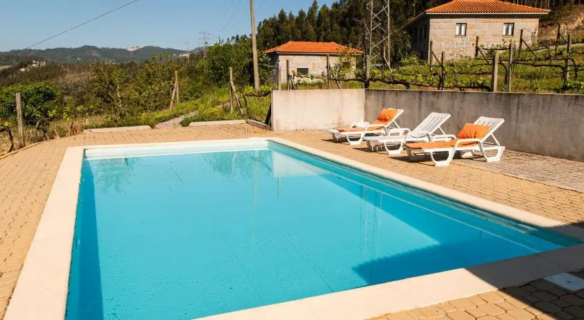 Merveilleuse villa avec barbecue, jardin et terrasse | Vue piscine | Avec animaux autorisés - Image 1