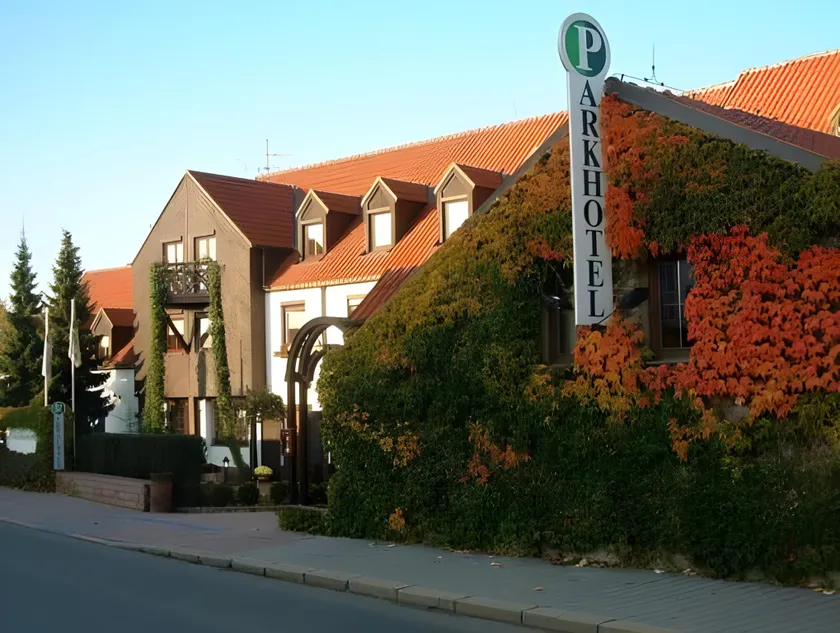 Park Hotel Pruhonice - Image 1