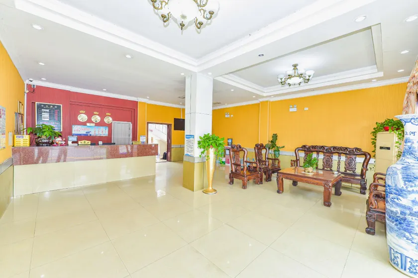 Steel Flower Hotel - Image 1