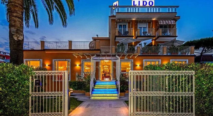 Hotel Lido - Image 1