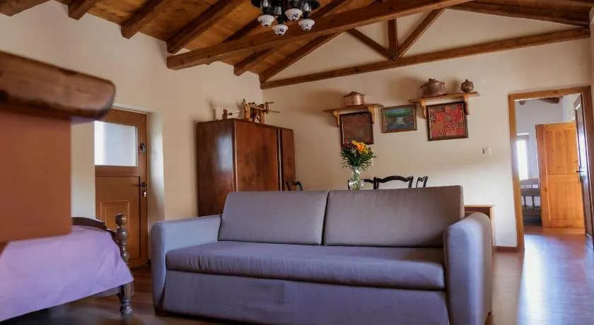 Taygeti's mountain lodge - Image 1