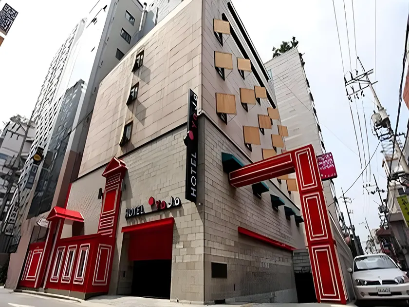 Hotel Yaja Sinlim - Image 1