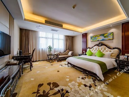 Ten Hoe Hotel - Image 1