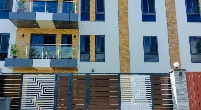 Breeze Apartments - Image 1