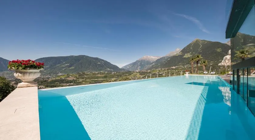 Hotel Tyrol - Image 1