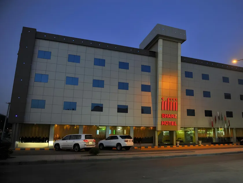 Sharz Hotel - Image 1