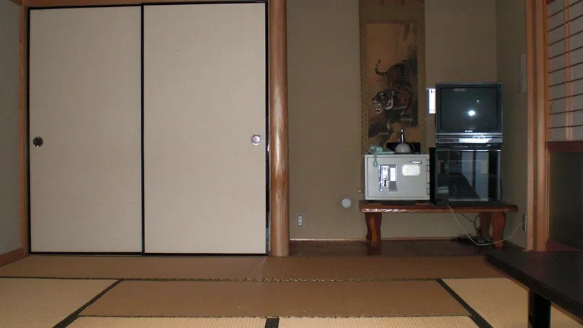 Ryori Ryokan Jumboike - Image 1