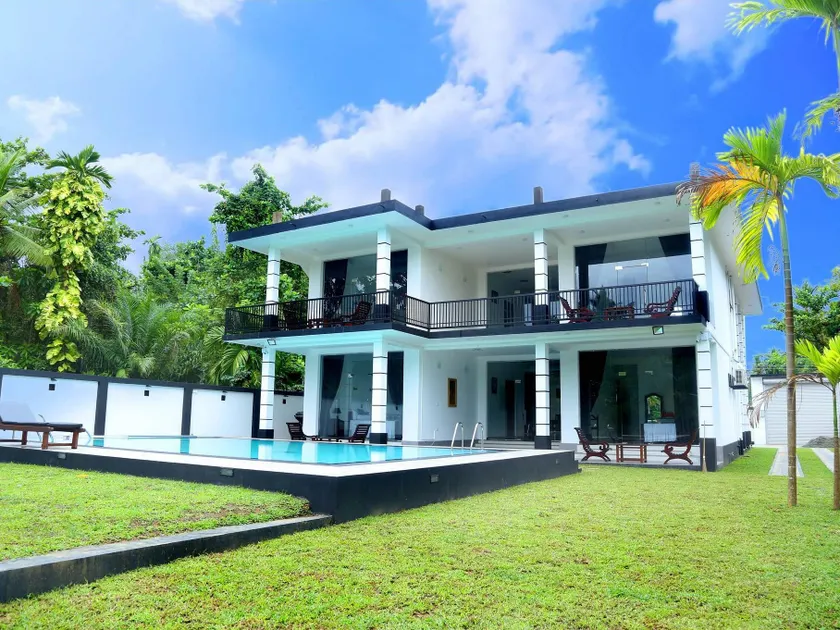 Minuri Villa - Image 1