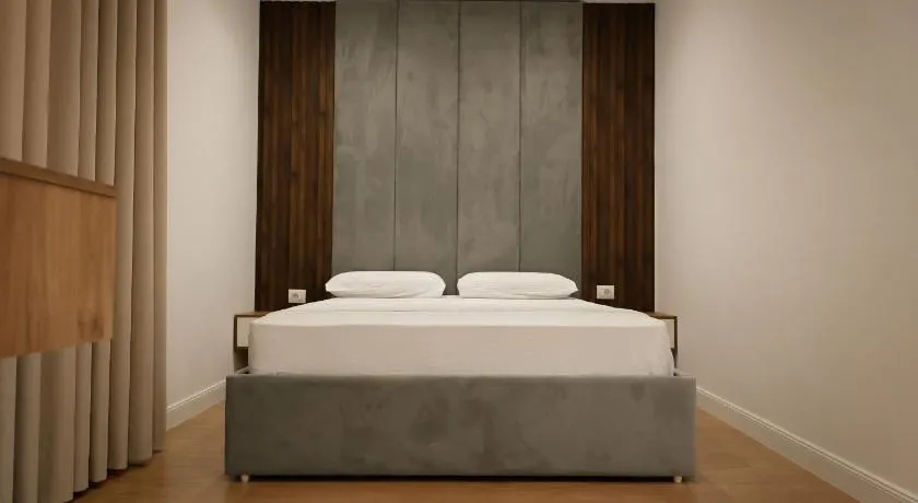 Vila Venezia - Image 1