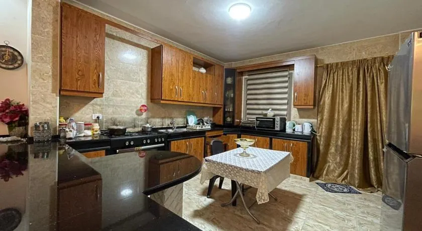 zainab bedouin house - Image 1