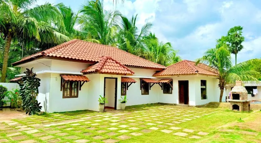 Abbi Holiday Entire Private Villa Keerimalai-jaffna - Image 1