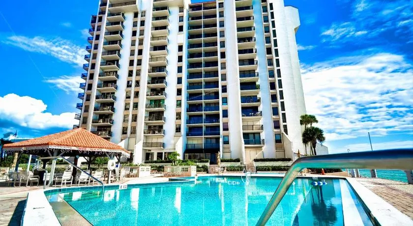 440 West Condos 905S - Image 1