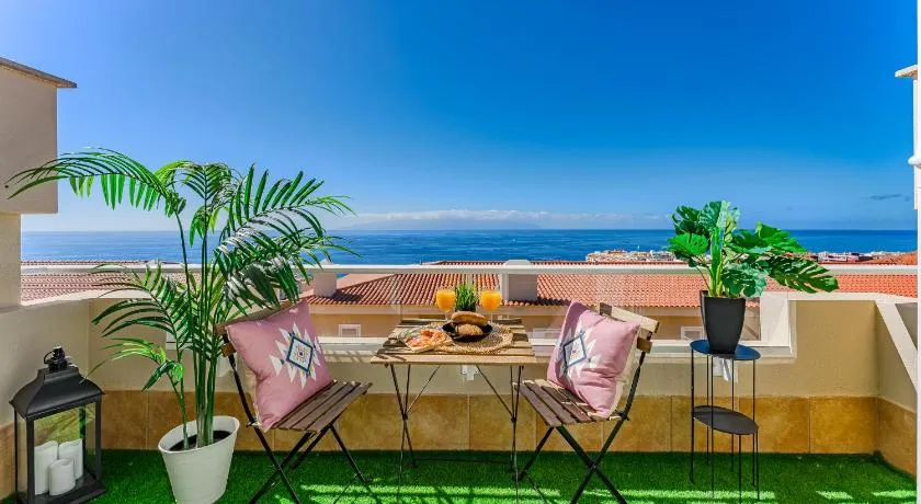 Townhouse Dakota - amazing sea view, pool area and BBQ - Image 1