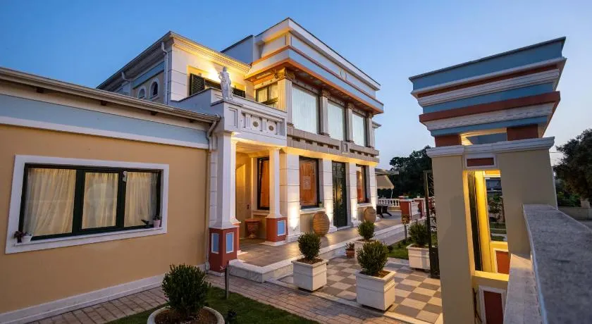REALE - Art Luxury Villa - Image 1
