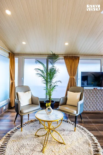 StayVista's Casa Clarence - Pool & Jacuzzi Villa - 6BHK with Alfresco Dining - Image 1