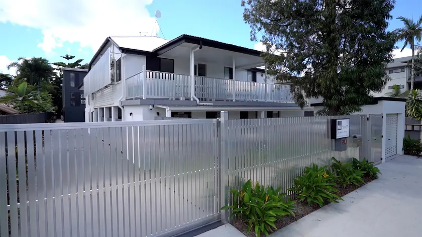 Redhill Cairns Living - Martyn St - Image 1