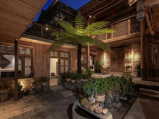 Dream Bay Hot Spring Resort - Image 1