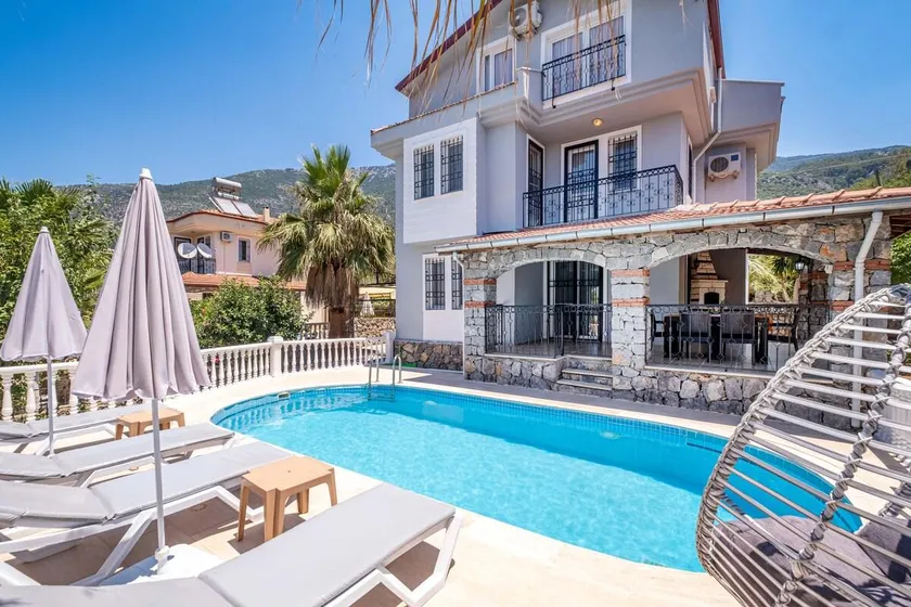 Villa Erya 2 - Image 1