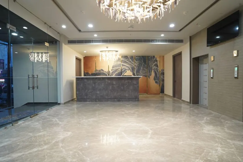 Hotel Park Oasis - Image 1