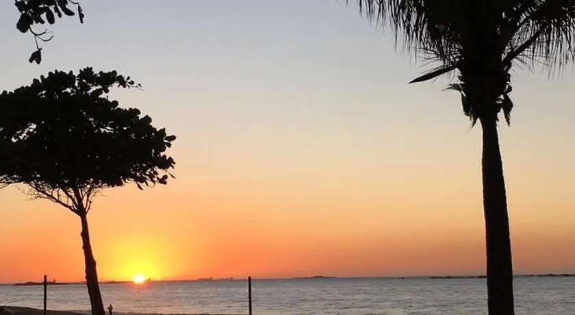Lindo Flat frente praia - Image 1
