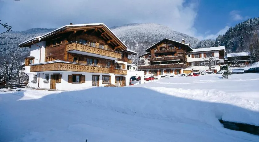Hotel Silvapina - Image 1