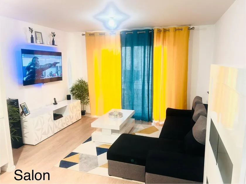 Appartement Love F2 Melun - Image 1