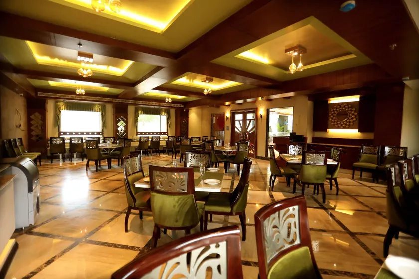 The Pinnacle INN Sarnath – Close to Sarnath Temple - Image 1