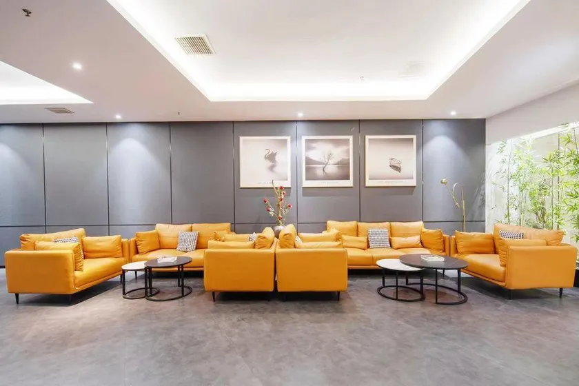 Chengyi Youxuan Hotel (Chongqing Guanyinqiao, Hongqi Hegou Light Rail Station) - Image 1