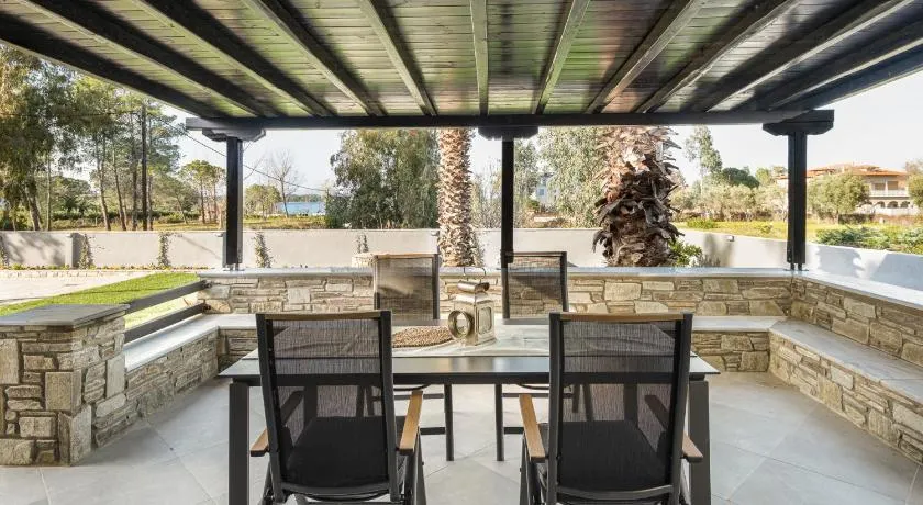 Blue & Indigo Turtles Apartments, Vourvourou #FeelsLikeHome - Image 1