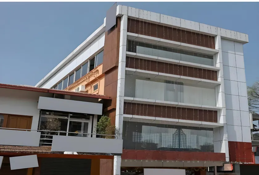 Collection O Virajpete Bus Terminal Formerly MV Residency - Image 1