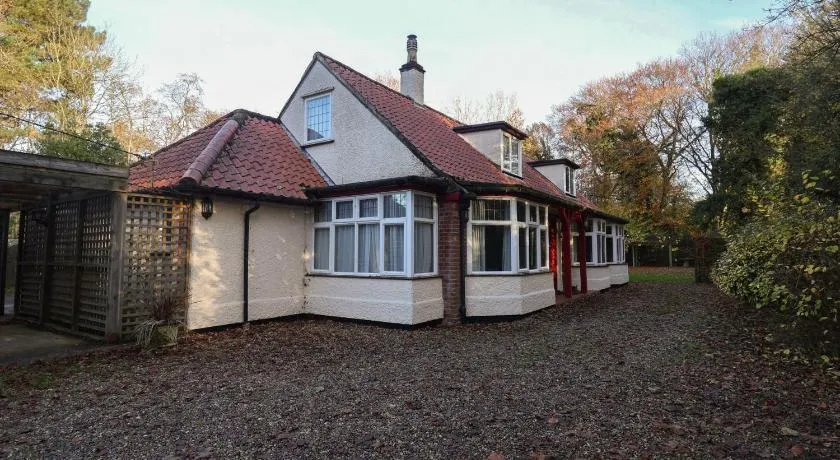 Landhaus mit Garten | Flussblick - Image 1