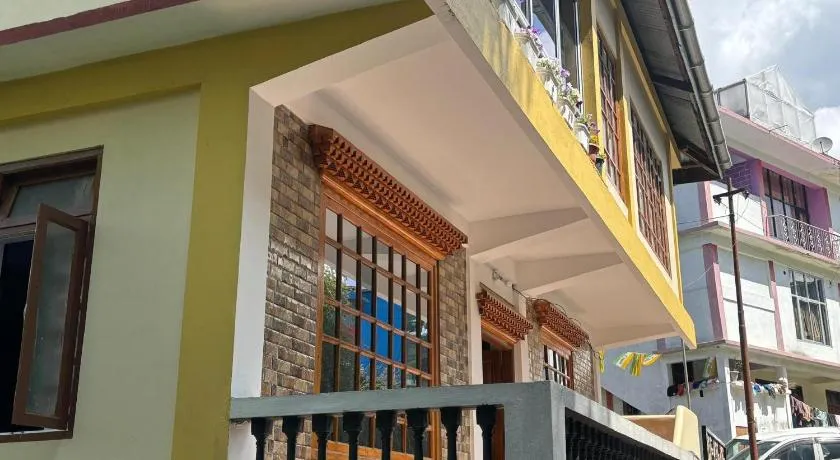 TAWANG STAYHOUSe - Image 1