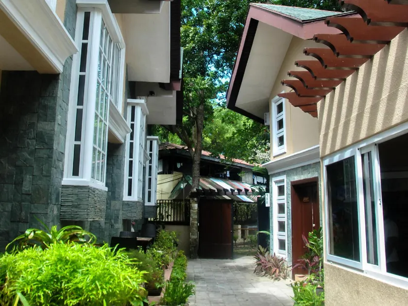 Sheridan Villas Boracay - Image 1