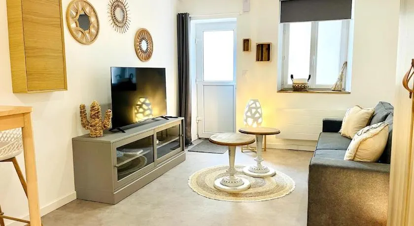 Studio Signature Bourg d'Olivet - Image 1