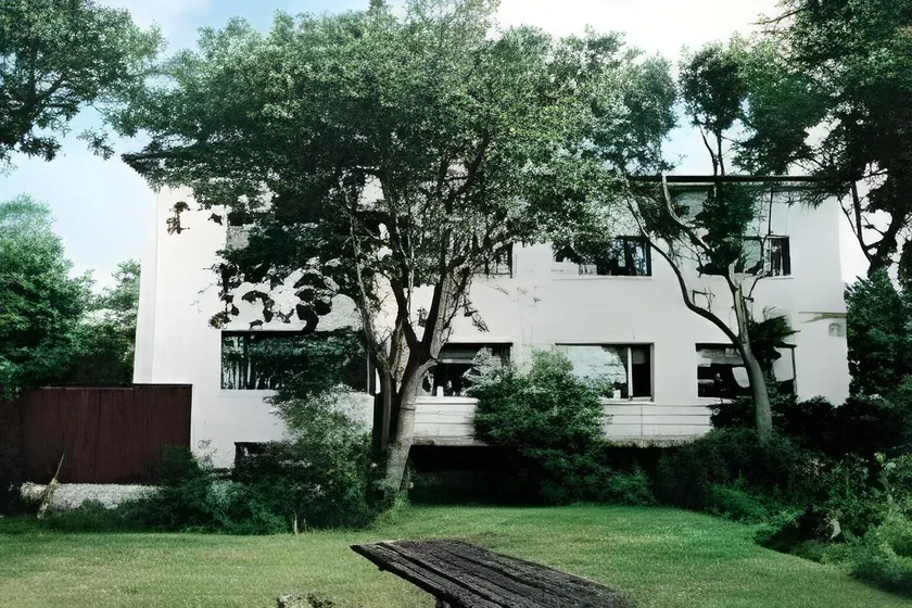 Travel Inn - Image 1
